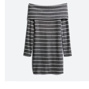 Gray & white striped off shoulder dress szL